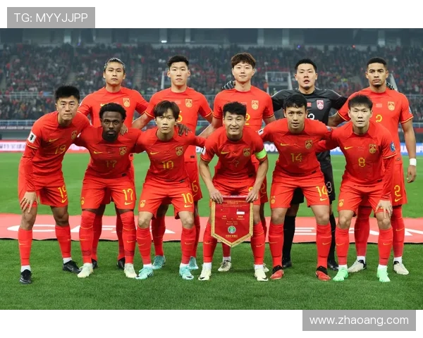 中超激战再起各队全力争夺联赛榜首排名新局面 - 副本 - 副本 中超激战再起各队全力争夺联赛榜首排名新局面 - 副本 - 副本